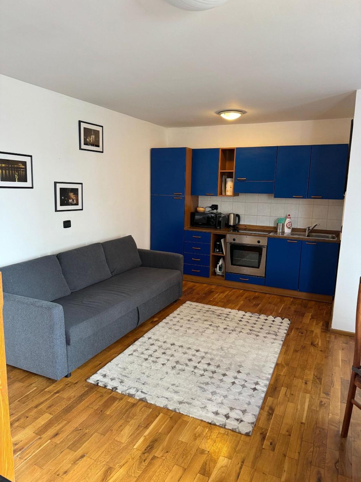 Cool Duplex With Terrace Near Florenc * Prague
